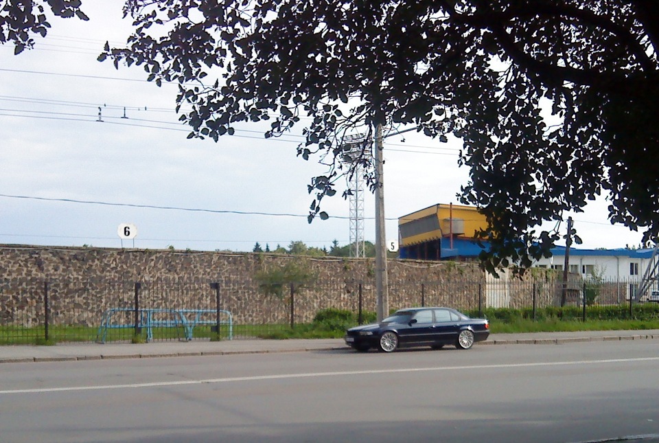 Автомобіль продано 1