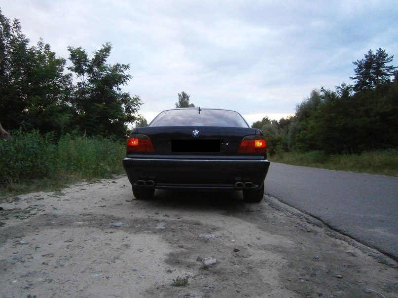 виїхав із сто 4