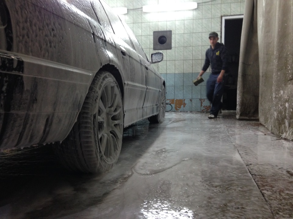 Набрид звук колодок, що креслять, в коло Brembo. 5