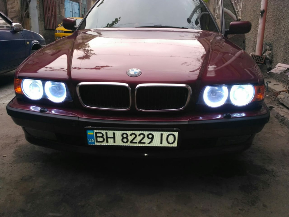 Ангели😇 і демони😈 BMW 4