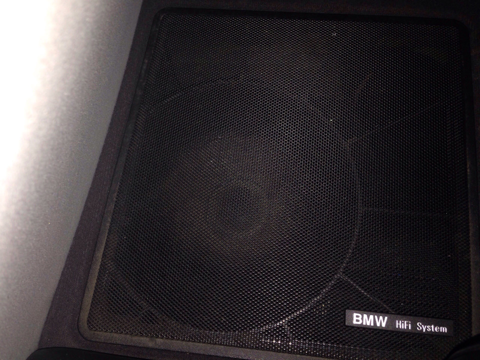 BMW Hi-Fi System 4