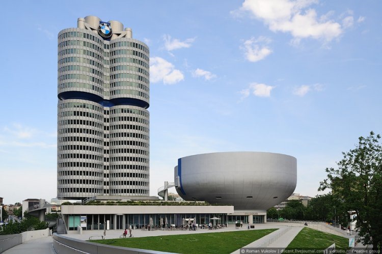 Вікова історія BMW 2