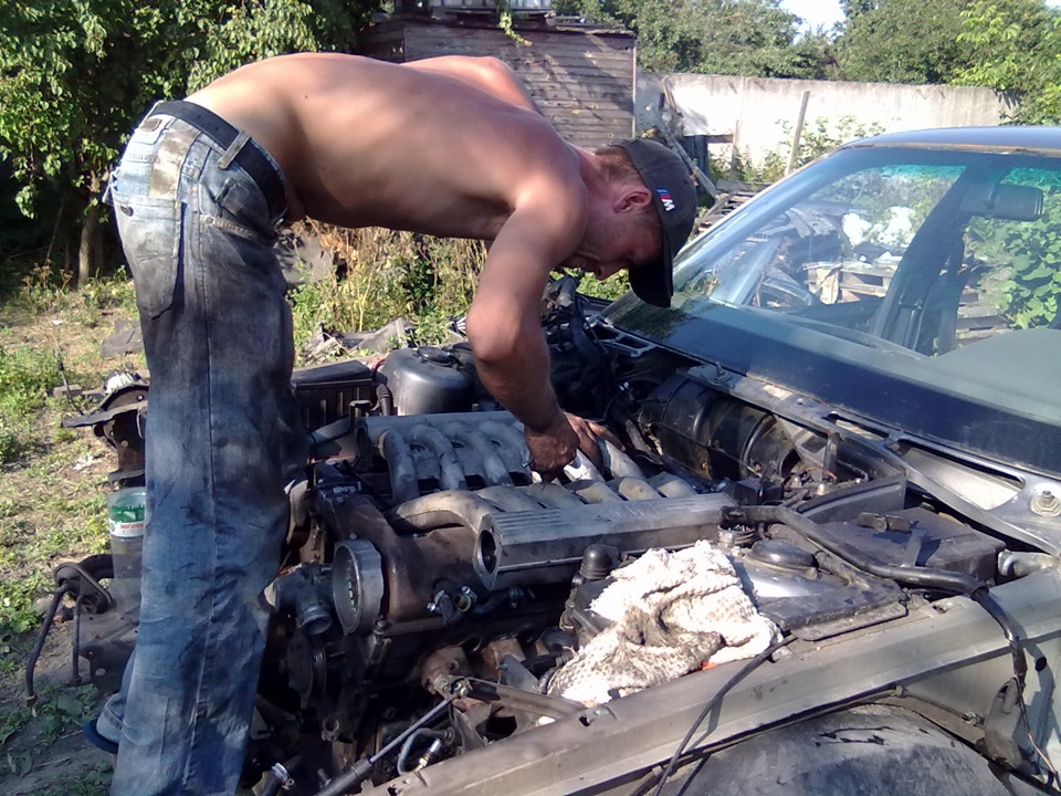 Розбір двигуна М70В50 частина 1 5