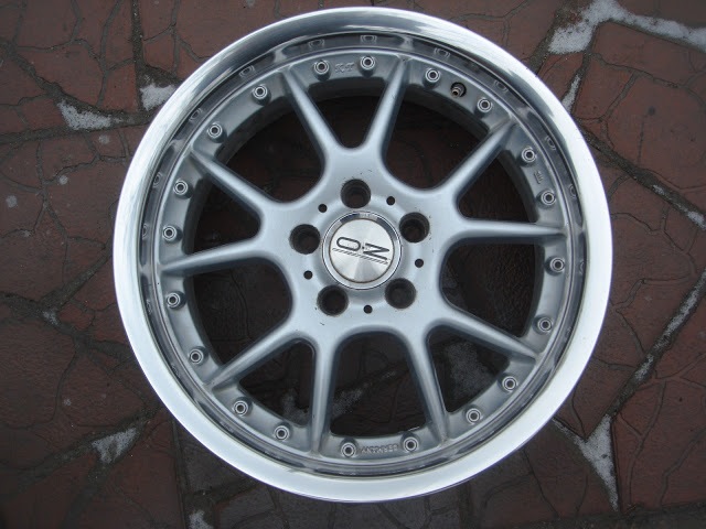 Keskin KT3 R17*8.0 et30 5-112 1