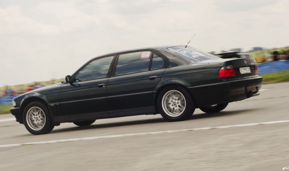Drag… 4