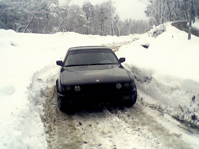 зима снігу холоду 3