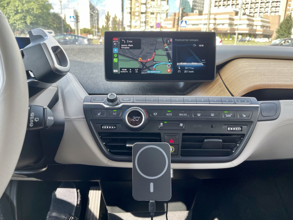 Мрії здійснюються. CarPlay не від офіціалів. 1
