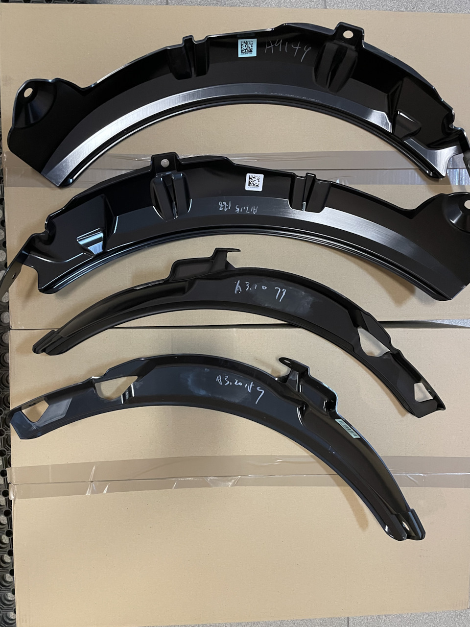 Встановлення BMW F87 M2 CS Wheel Arch Trim Set 4