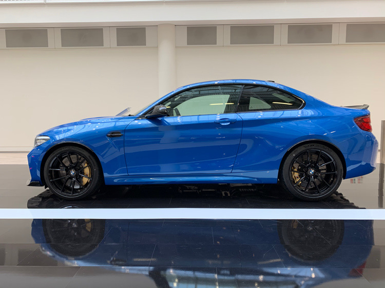 Встановлення BMW F87 M2 CS Wheel Arch Trim Set 3