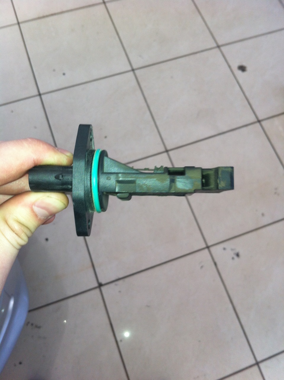 Чистка витратоміра (MAF sensor) 1