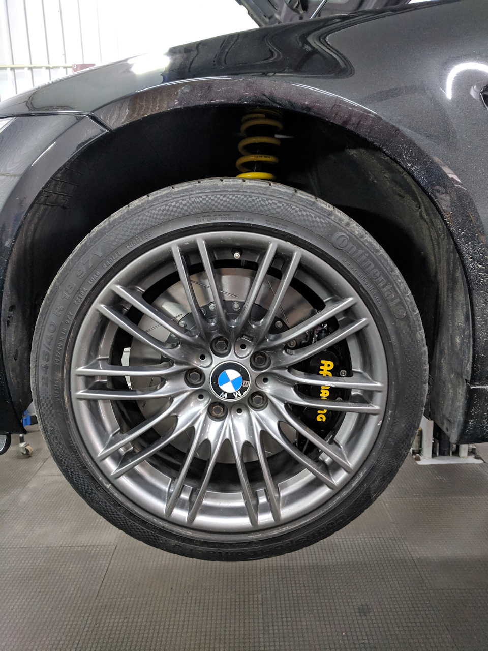 Підвіска та гальма KW Clubsport + AP Racing BBK 3