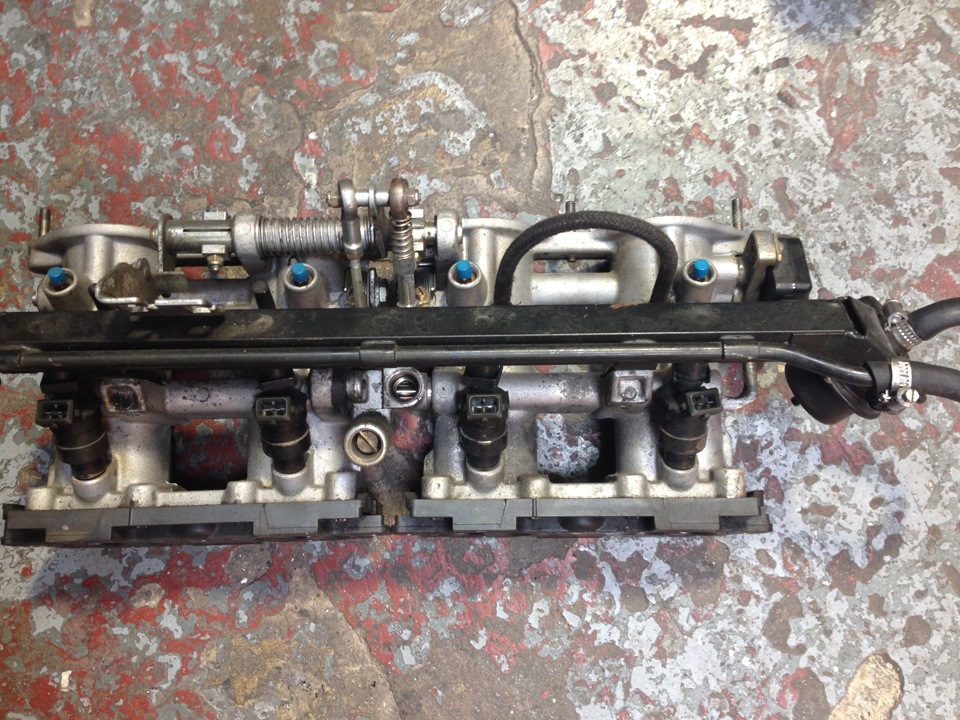 Throttle bodies 5