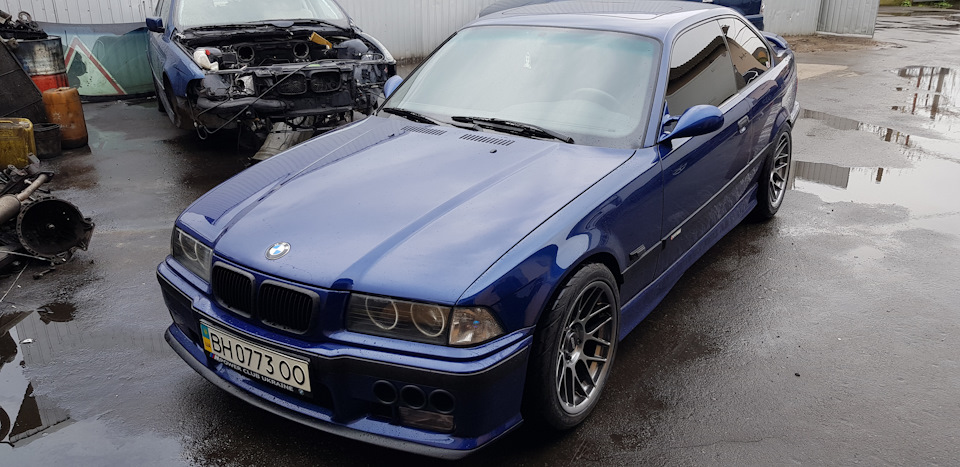 132 Apex Arc-8 wheels r17 on bmw e36 1