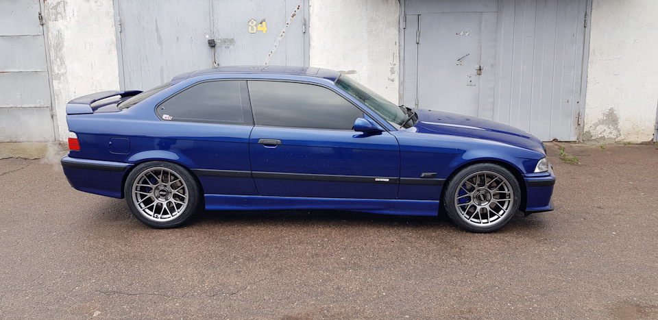 132 Apex Arc-8 wheels r17 on bmw e36 5