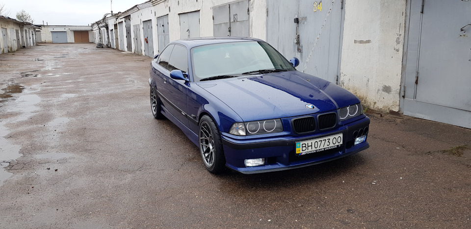 132 Apex Arc-8 wheels r17 on bmw e36 2