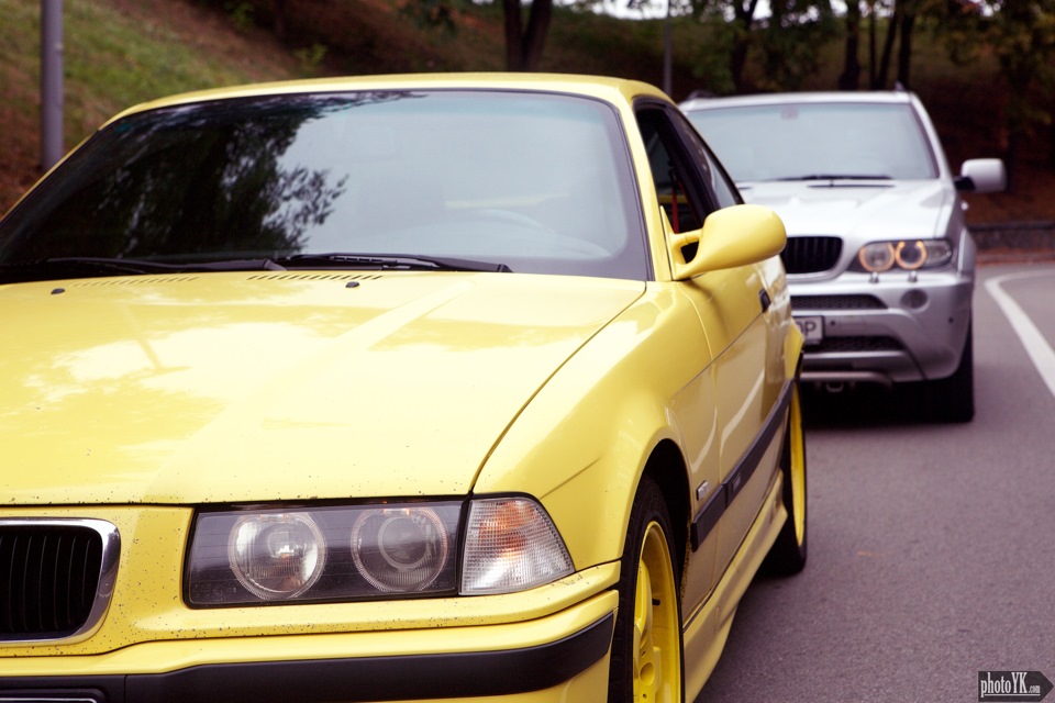 Осінній настрій на BMW M3... 1