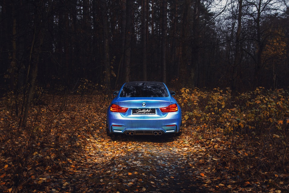 Sky Blue Chrome ///M4 & Raspberry Blue X6M 4