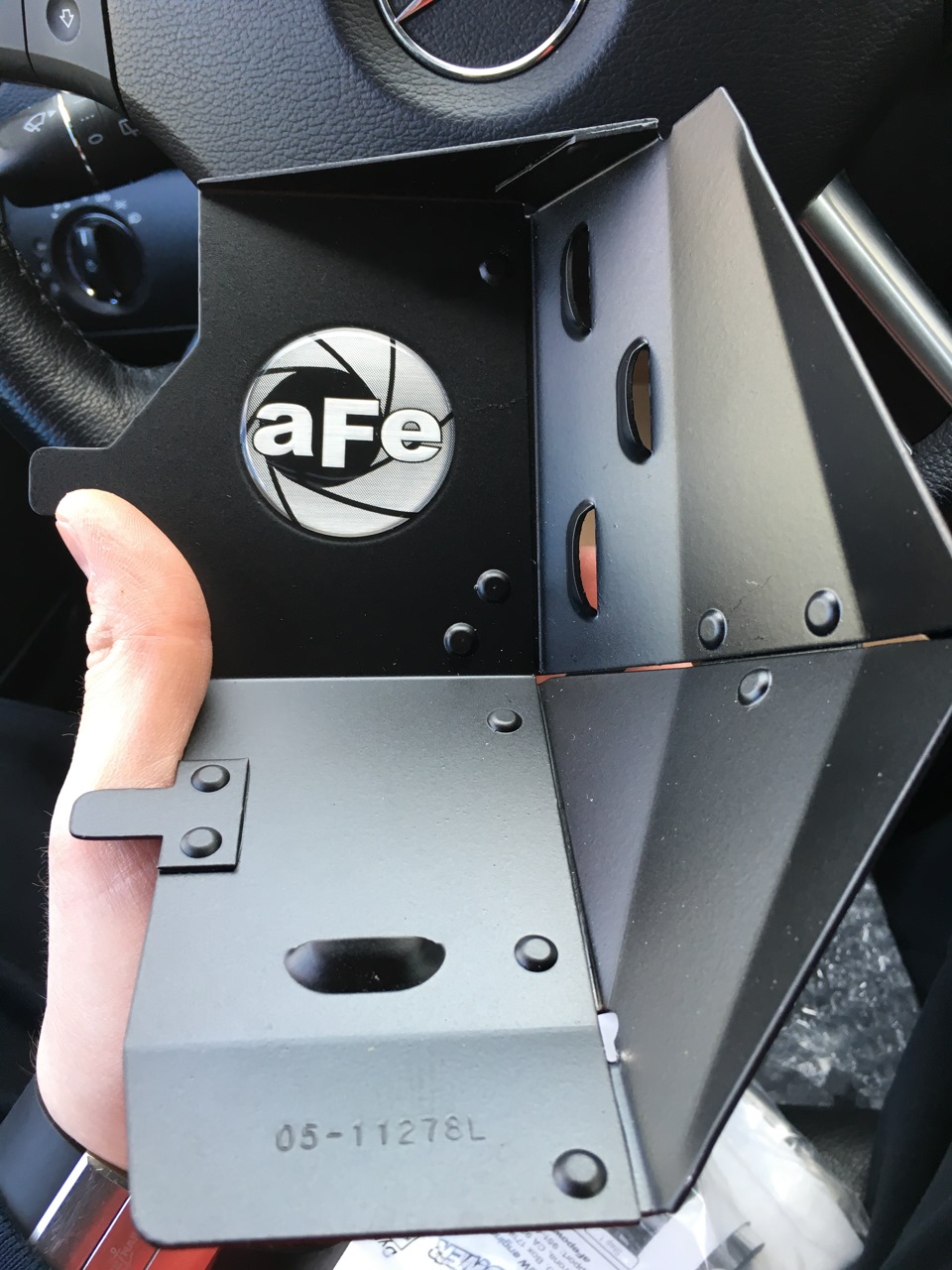 Повітрозабірники та шків AFE 4