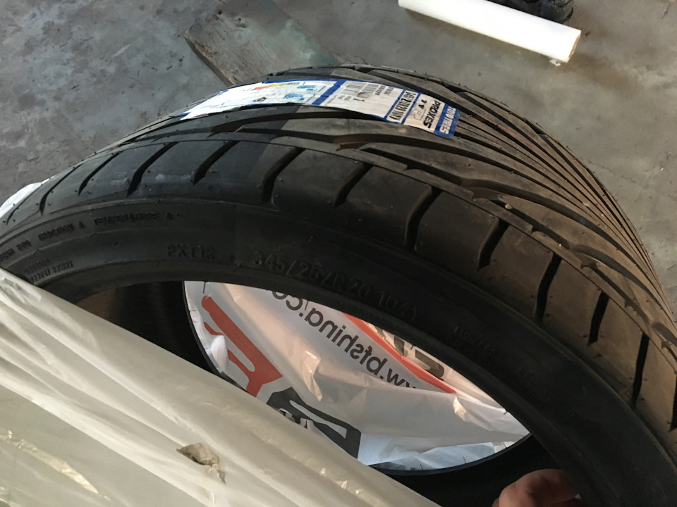 Поліровка полиць+гума 345/25r20 5