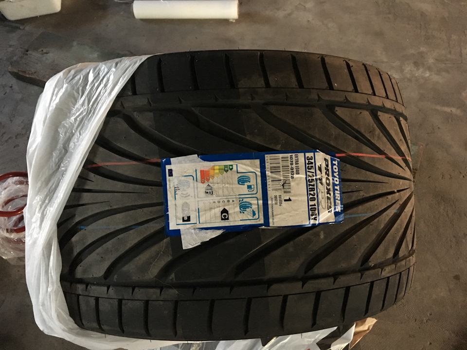 Поліровка полиць+гума 345/25r20 4