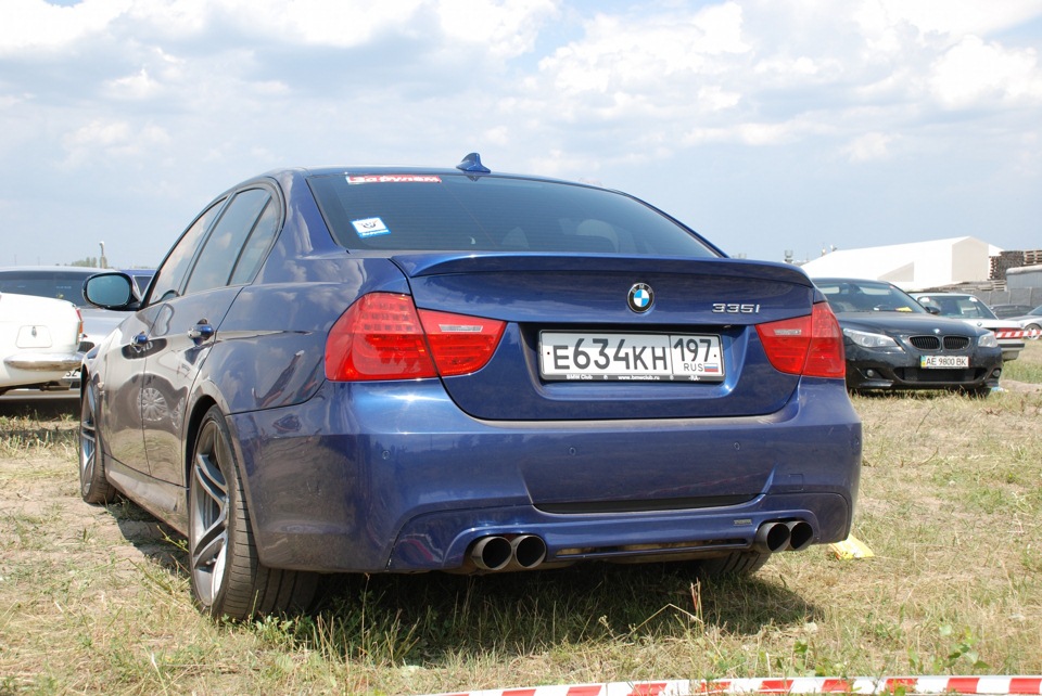 BMW FEST 2011 частина 2 3