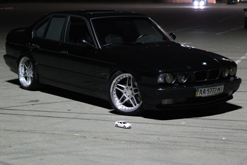 ///M5 E34 AC Schnitzer Typ 3 Rennsport 19 фотосет тизер:) 4