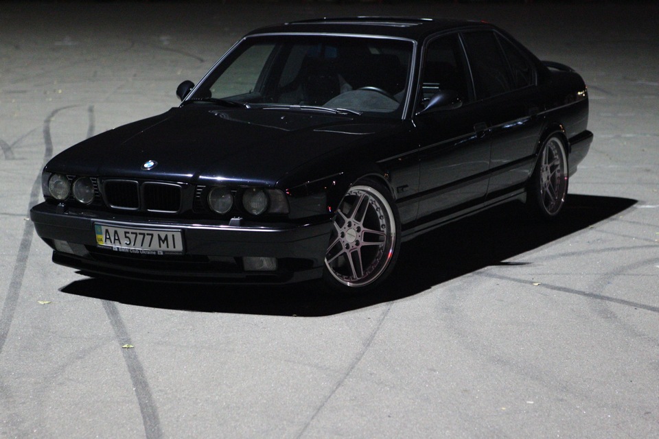 ///M5 E34 AC Schnitzer Typ 3 Rennsport 19 фотосет тизер:) 2