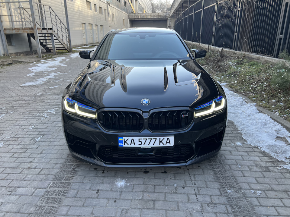 Капот М5CS+ night vision LCI 2