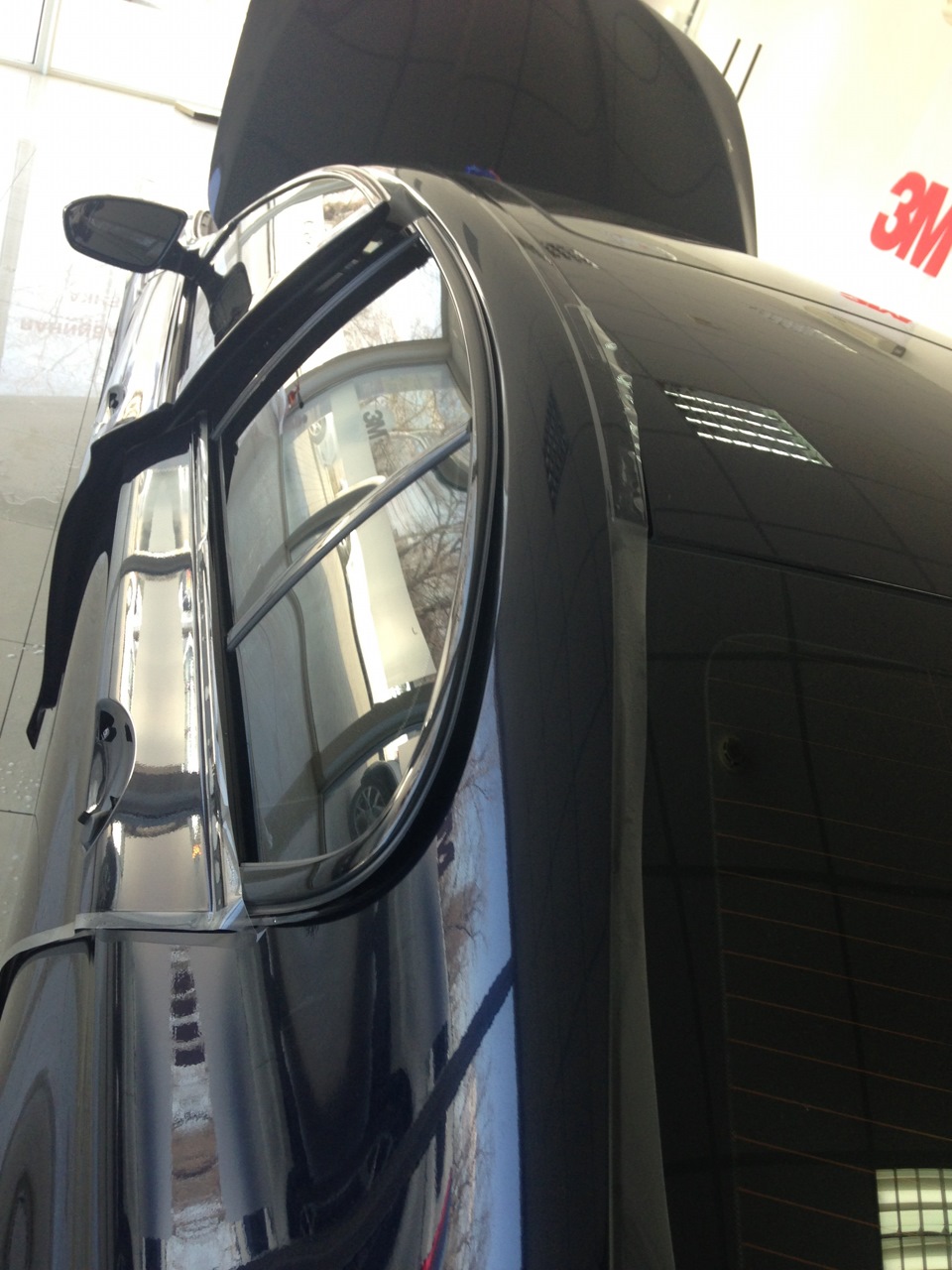 Автомобільна захисна плівка 3M™ VentureShield™ частина 2 2