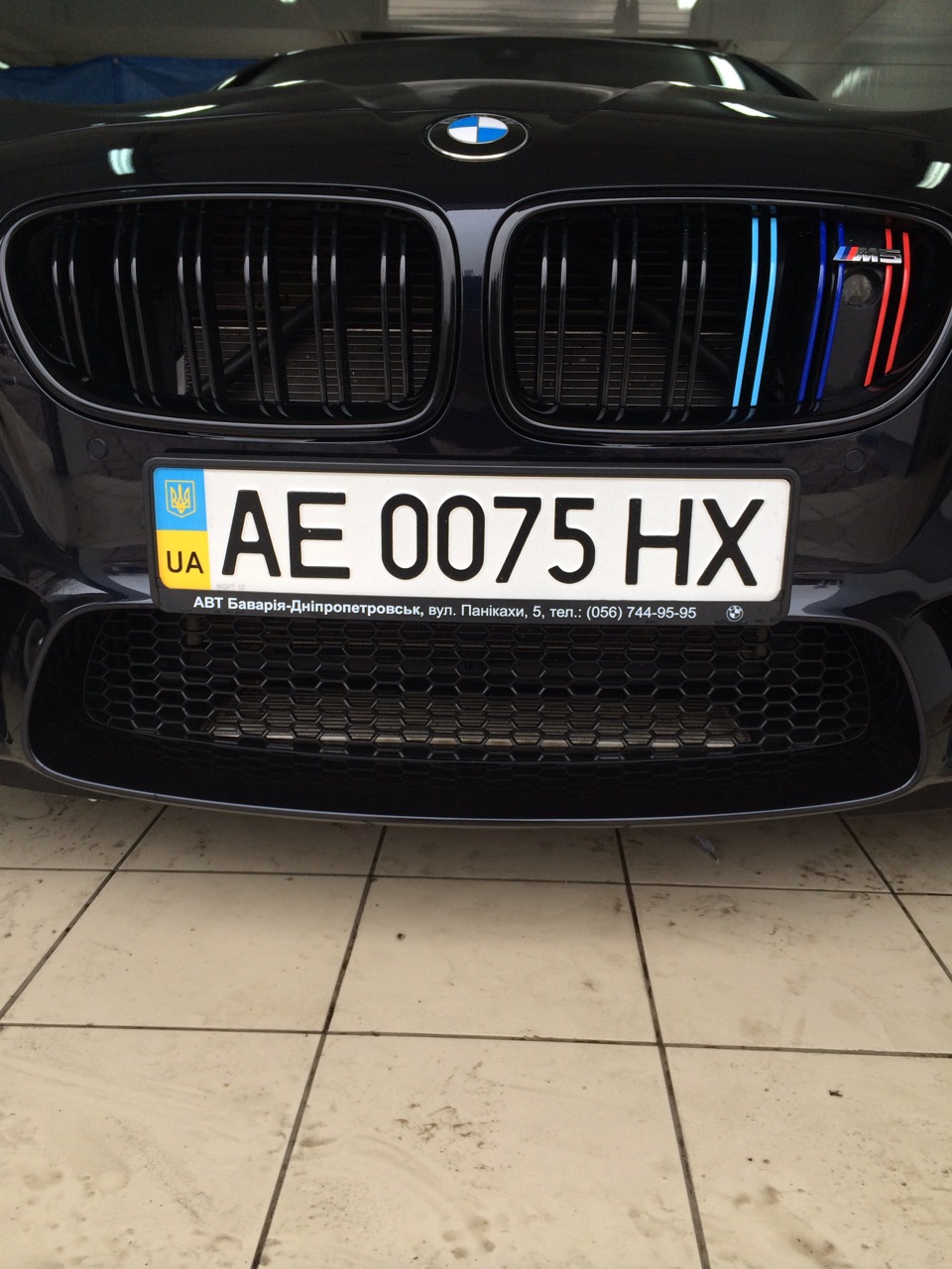 ///M грати і спойлер карбон 1