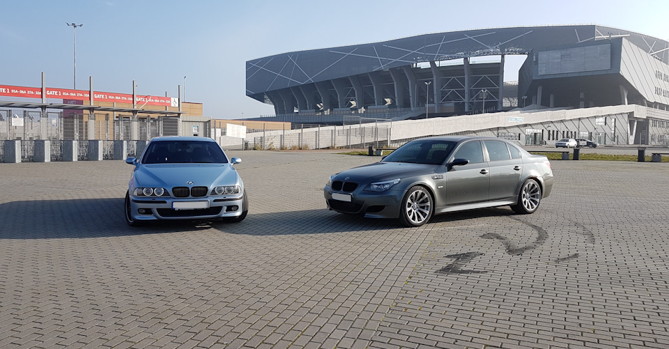 BMW E39 M5 vs E60 545i ///М 5