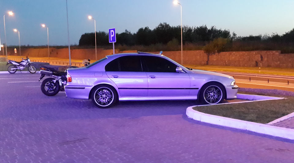 BMW ///М5 як авто Вихідного дня?) 5