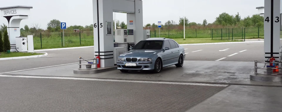 BMW ///М5 як авто Вихідного дня?)