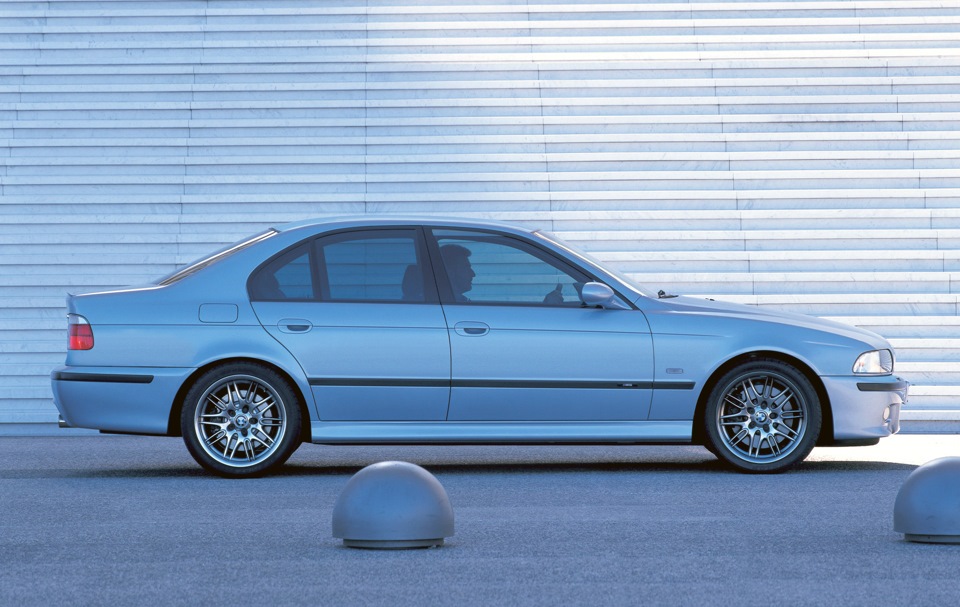 Штатні гальма BMW Е39 ///М5 1