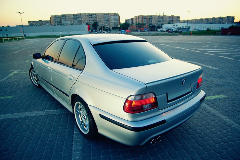 Штатний вихлоп BMW Е39 ///М5 - бути або змінити, ось у чому питання?!) 2