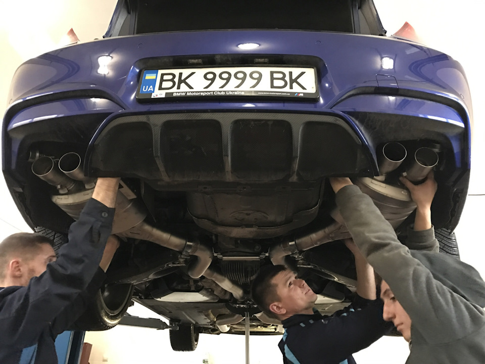 Akrapovic 2