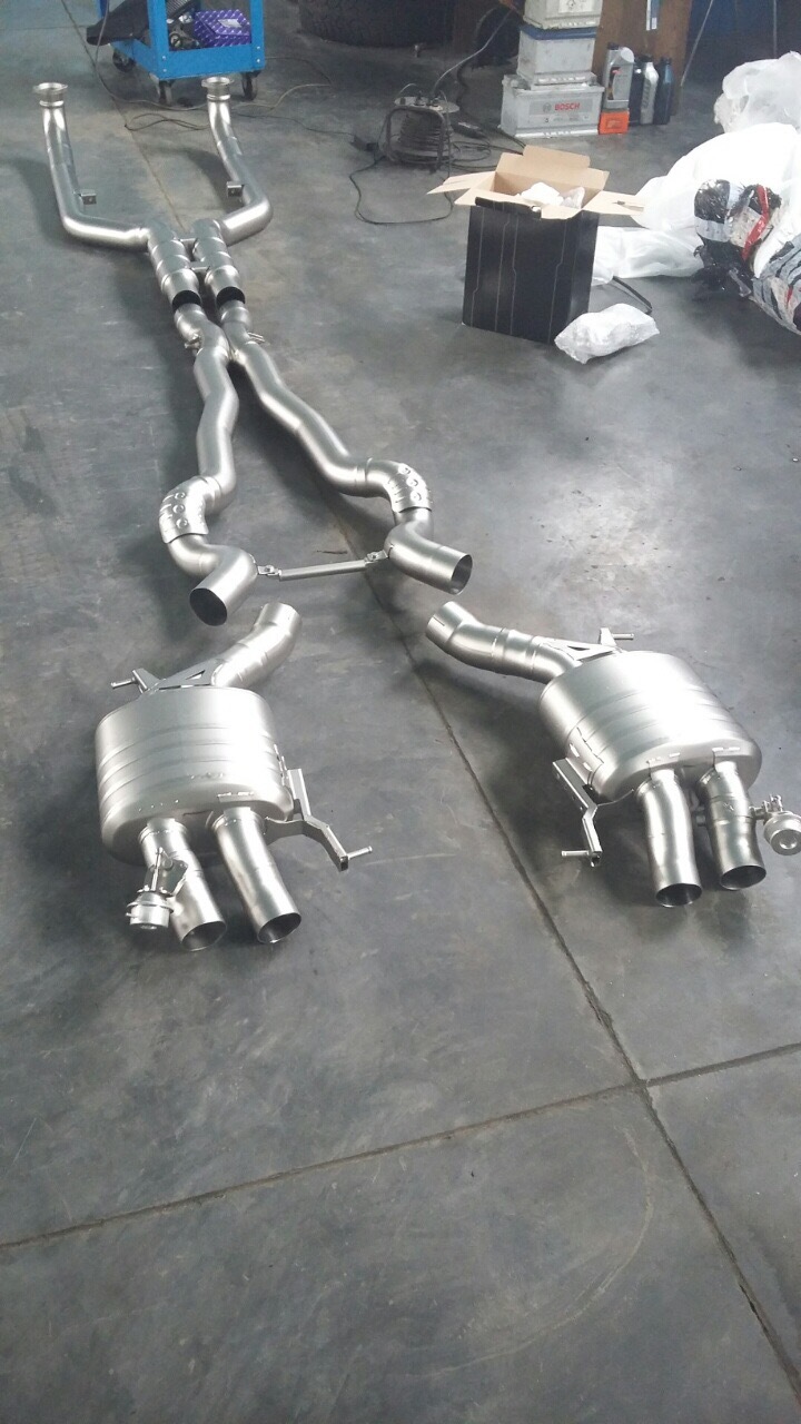 AKRAPOVIC Evolution Line (Titanium) 2