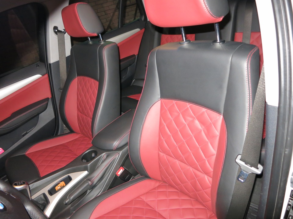 Перетяжка салону BMW X1 2