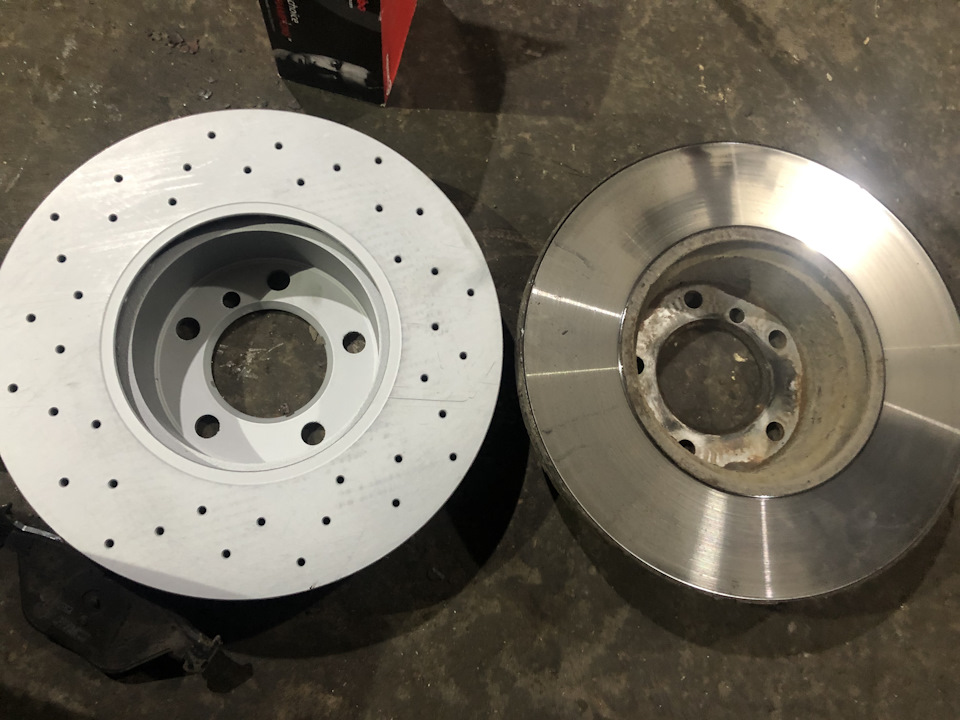 Проблема вирішена ©️ заміна гальмівних дисків і … 4