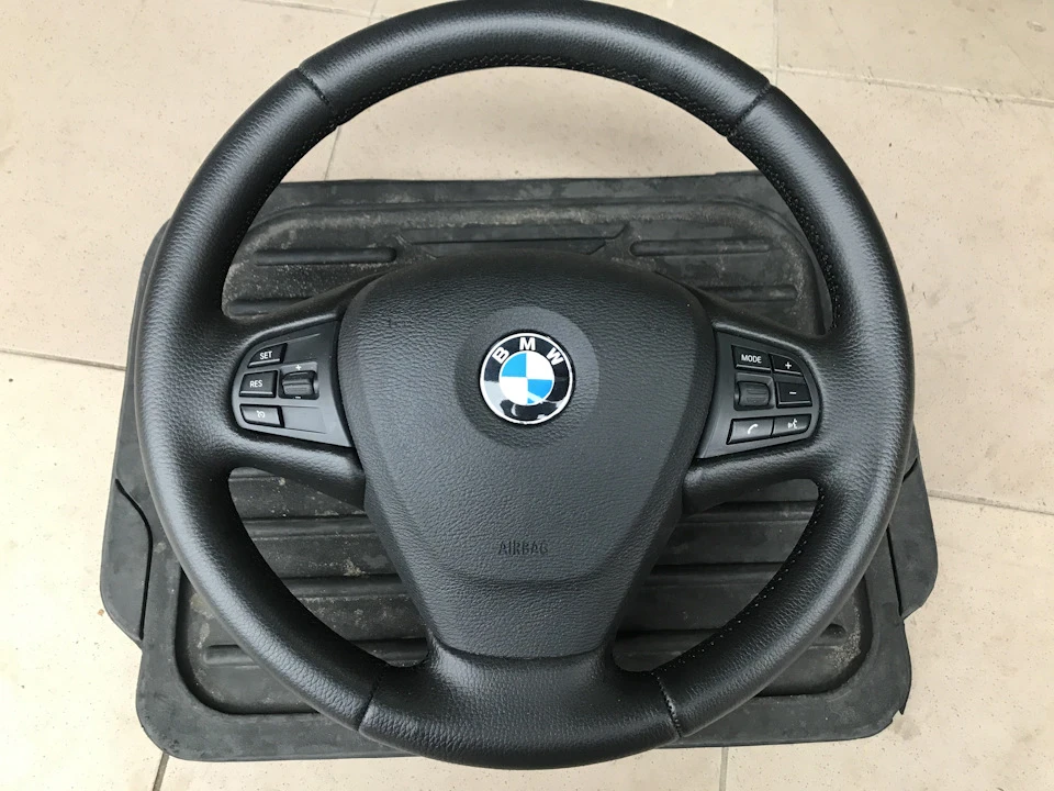 Заміна рідного керма на ///M
