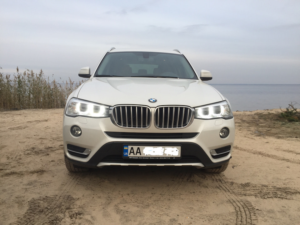 Заміна решіток радіатора на М Performance 1