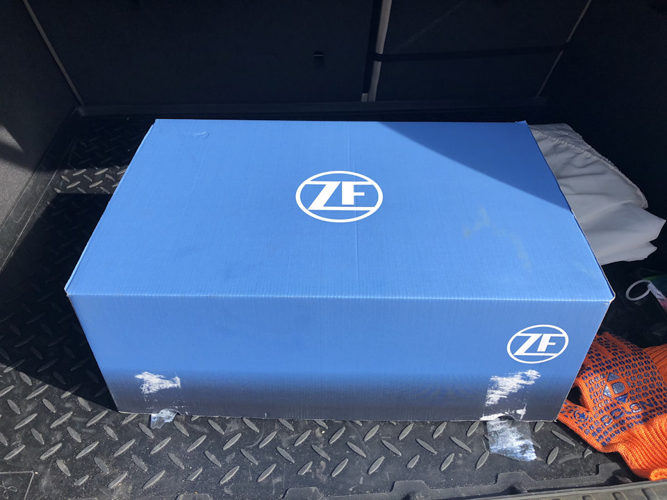 Заміна мастила та фільтра в АКПП ZF8HP45 1