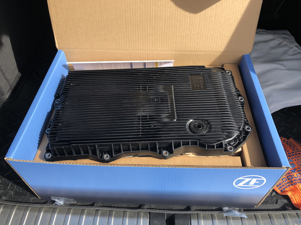 Заміна мастила та фільтра в АКПП ZF8HP45 3