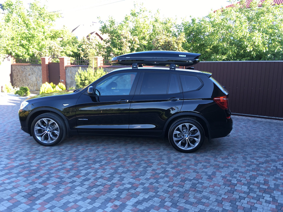Багажний бокс на даху THULE 2