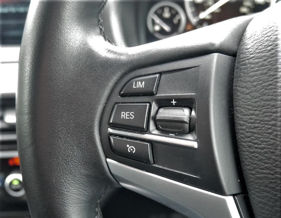 LIMітована версія BMW X3 F25 :) 3