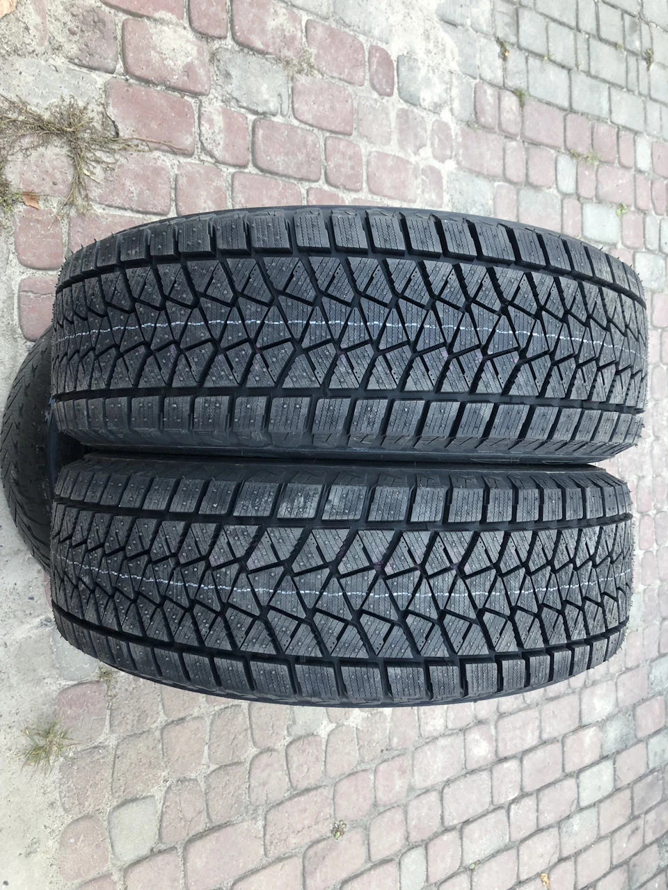 Купив зимову гуму. 225/65 r17