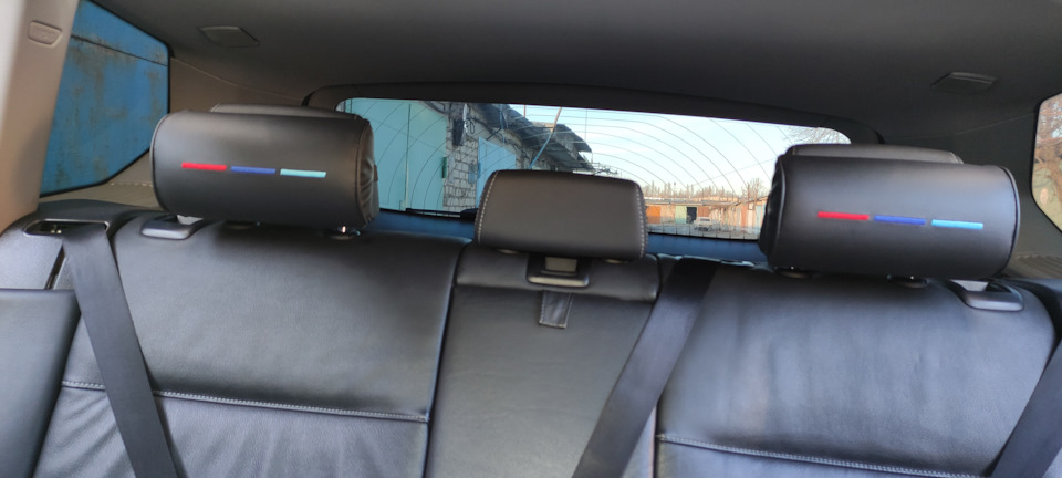 Підголовник автомобільний 1
