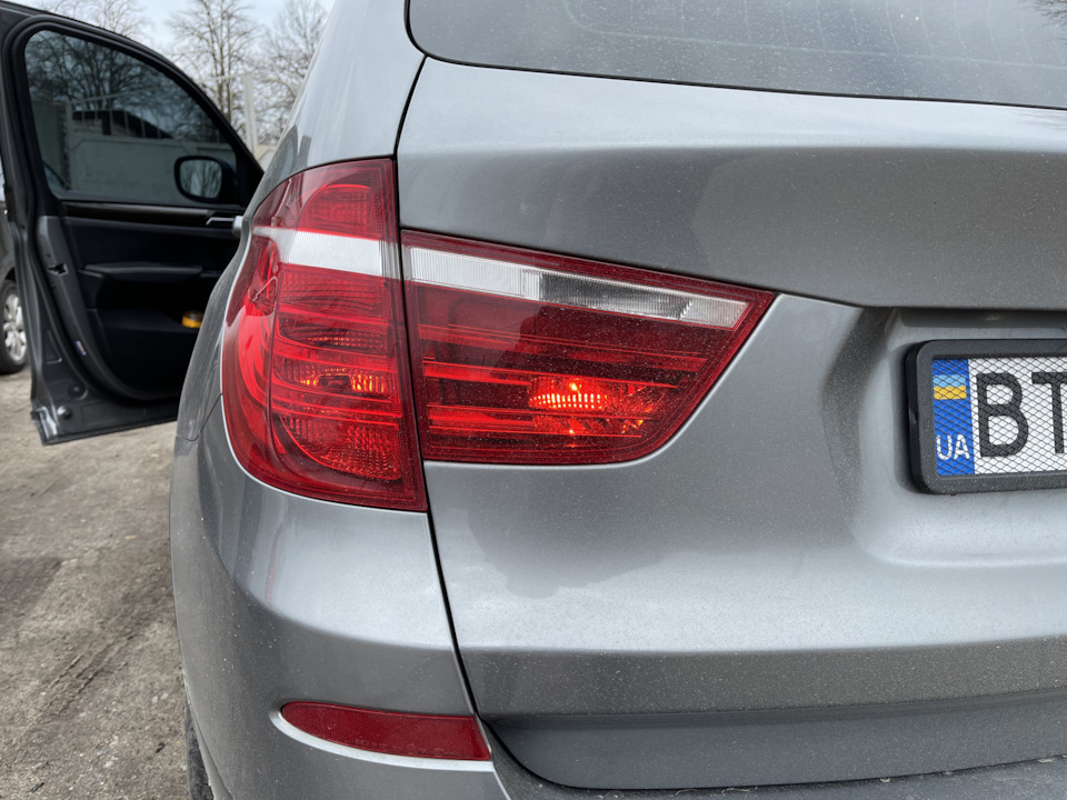 Задние ПТФ в BMW X3 Америка 3