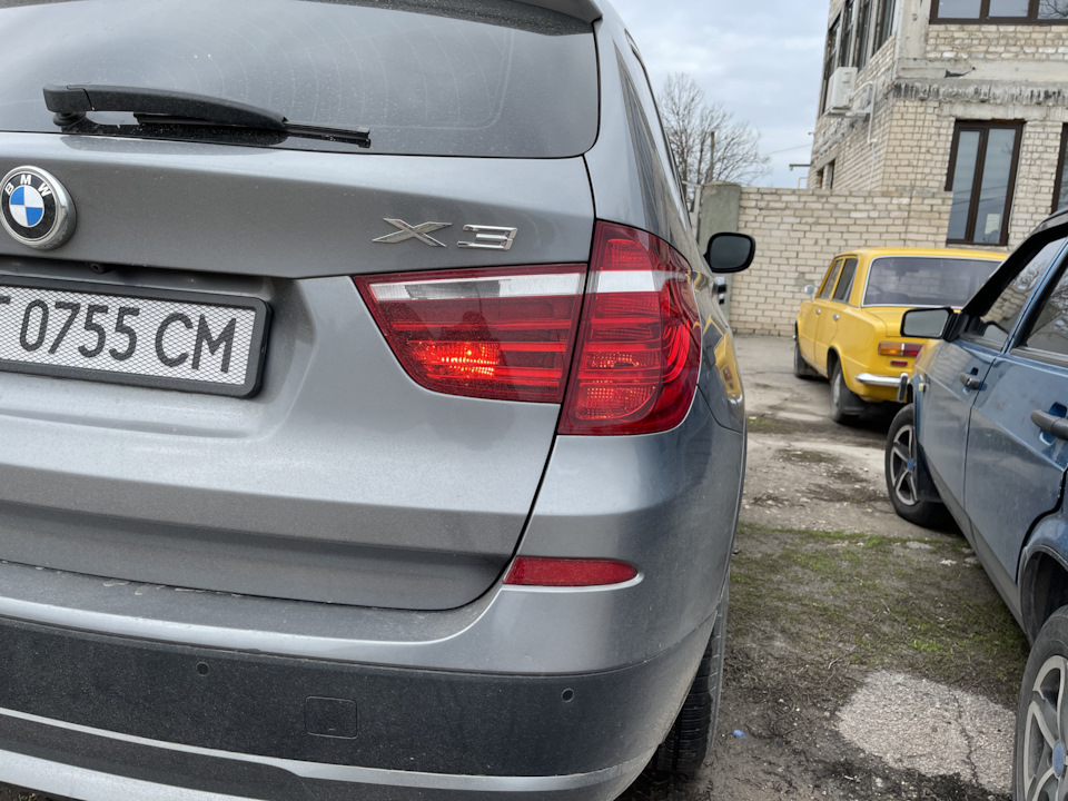 Задние ПТФ в BMW X3 Америка 4