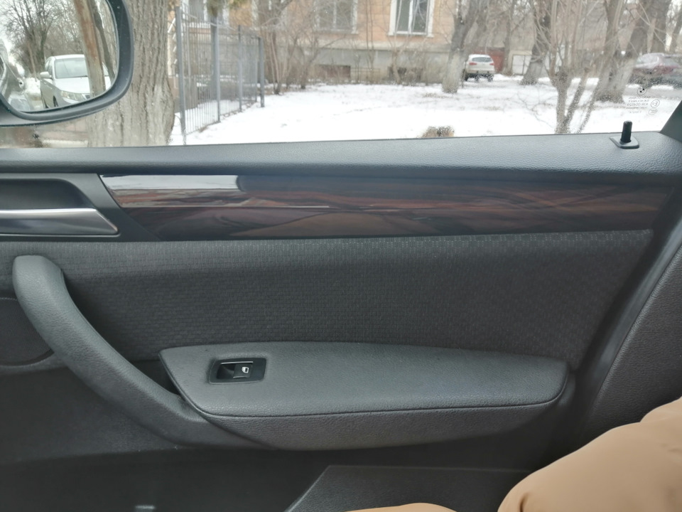 ШКІРАНІ КАРТИ, АКВАДРУК, установка твітерів, і діодне світло в салоні. 2